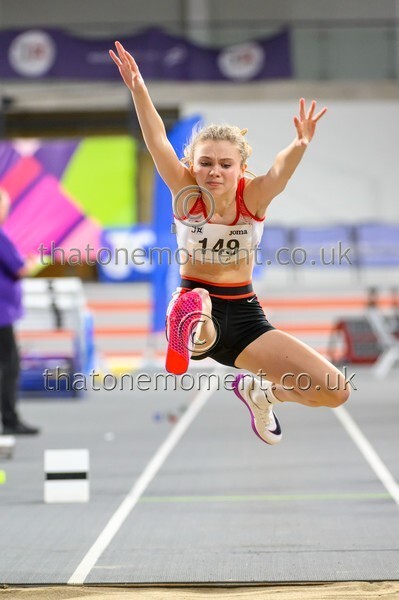 Age26SAT-926993 - Field Female