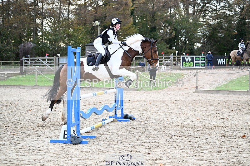 241117-135857-04364 - Cls 3 90-95cm 13.00 to 14.00