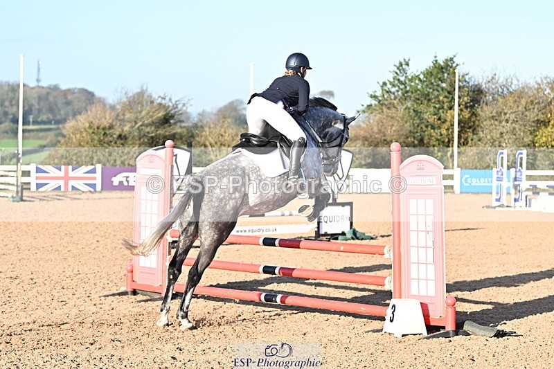 241113A-094135-00063 - Cls 01A&B Brit Nov & 90cm Open