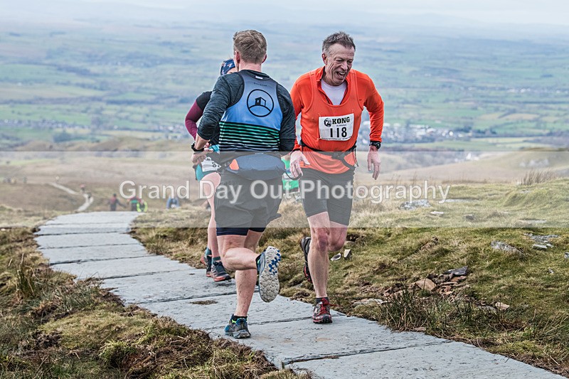 Nine Standards-419 - Nine Standards Fell Race Thursday 1st January 2026