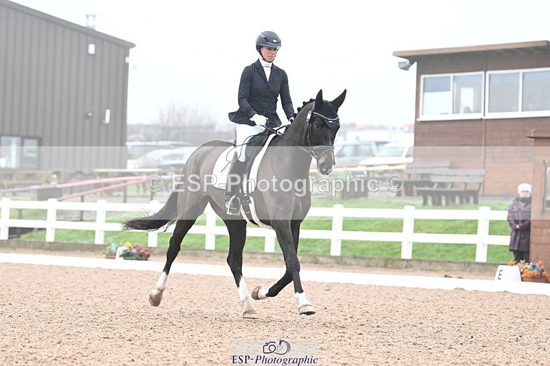 240217A-093846-00579 - 246-Hannah.Biggs-St.Giles.Fortune.Cookie