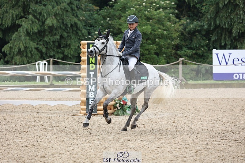 230618-100331-09908 - Cls 19 Pony Intro 1m