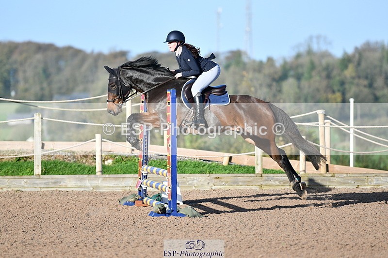 241026A-094302-00479 - SAT Cls 20+21 Club and Schools 60cm