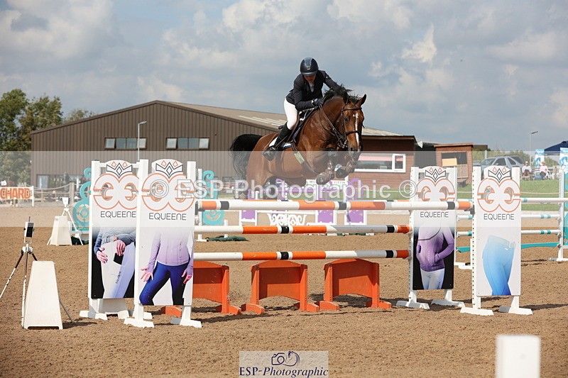 230915A-133705-02410 - Cls 4 National 1.30m