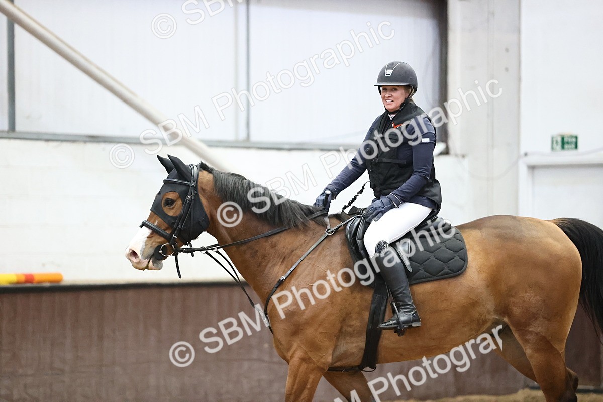SBM_002474 - Class 8 - Clear Round 80cm
