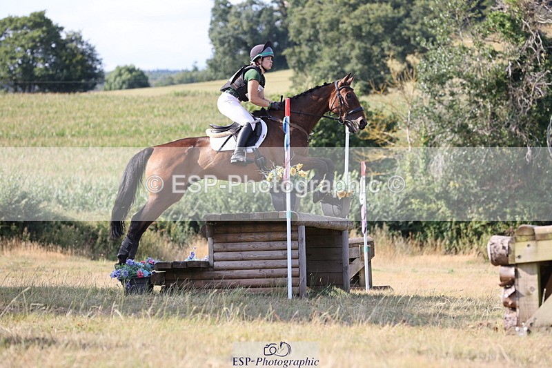 250802A-172644-08533 - I-408-Leia.Massey-HOOVES.THE.DADDY