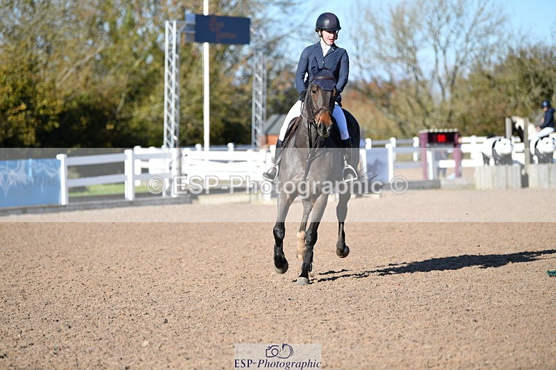 231110A-131710-00510 - Cls 5 Newcomers & 1.10m Open