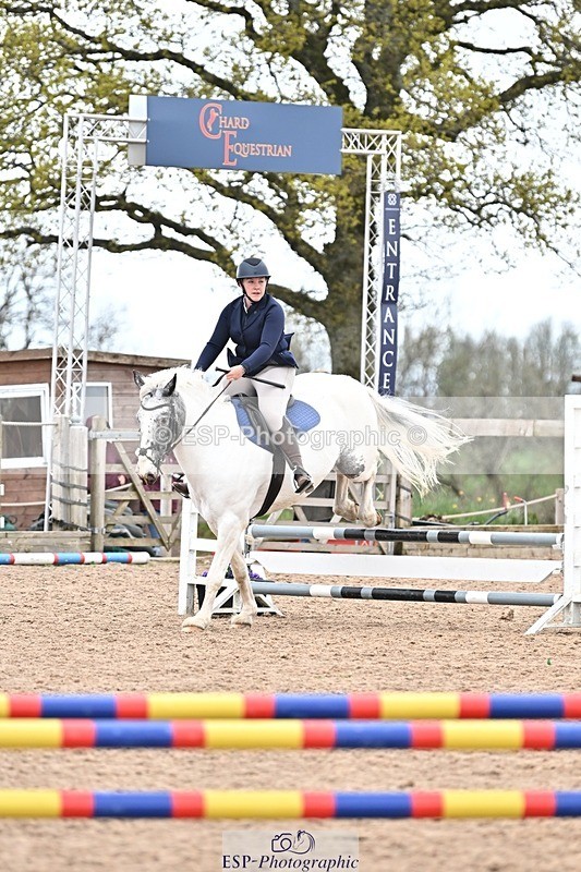 250414-101035-00011 - 70cm Round 1