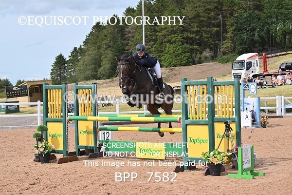 BPP_7582 - CLASS 15 FRI Senior 1.05m Open