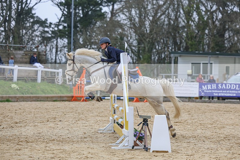 3E7A8145 - Class 11: Junior 70cm