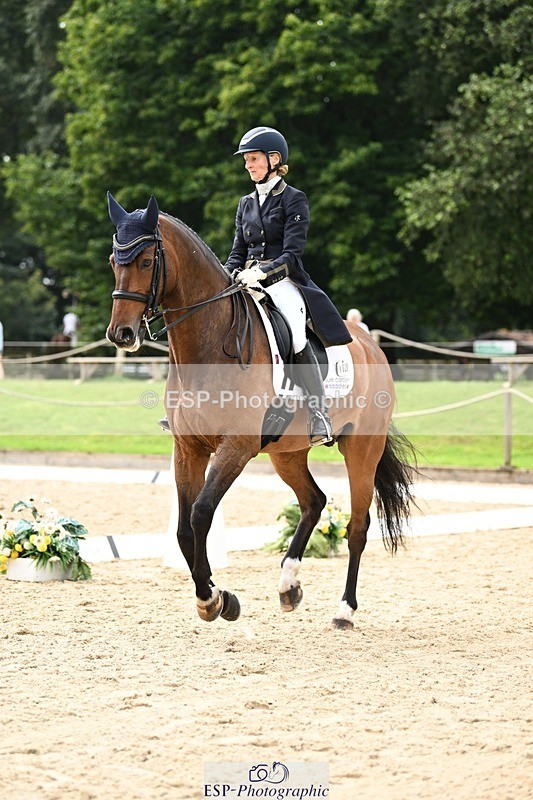 240811-133002-06062 - 102-Deborah.Childs-PK.Vangraf