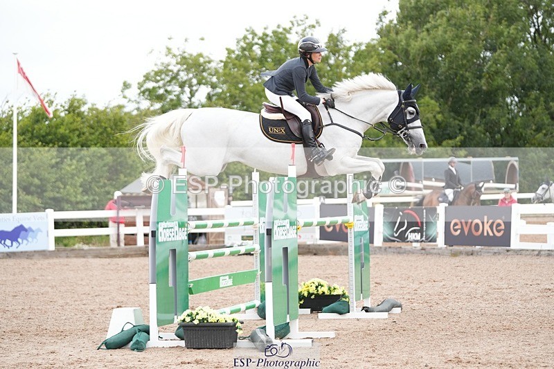 250720-092532-18141 - Cls16, 1 Star Silver Tour Accumulator