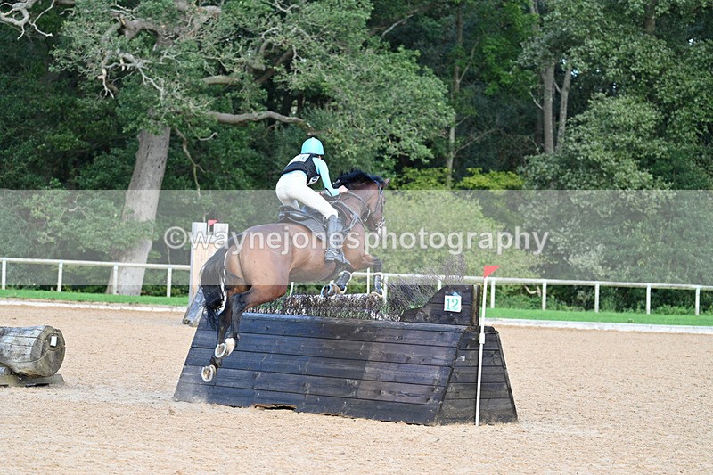 WJ7_6136 - Time 16:55 to 17:11