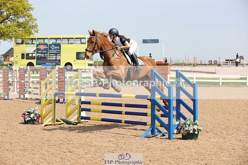 240510A-143017-07677 - Cls 17 1.05m National Am Quali