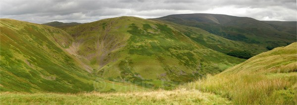 Devil's Beef Tub - Panoramics