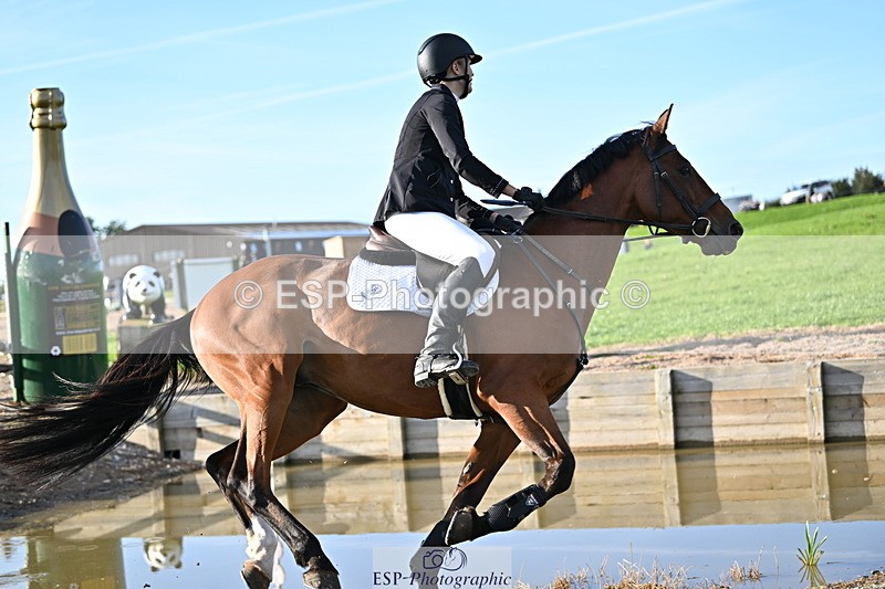 240913A-174629-05720 - Cls 19 Snr 1m Open Speed Derby