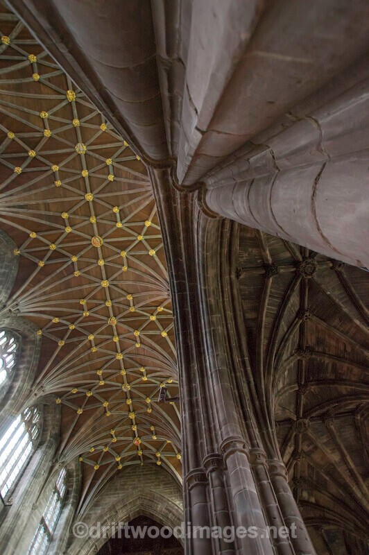 Chester Cathedral Nave roof and pillar - Chester Cathedral