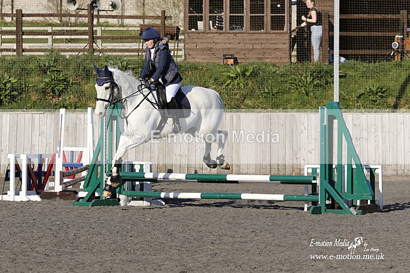 _EST0057 - Bourne Valley Riding Club Winter Showjumping 27/03/22