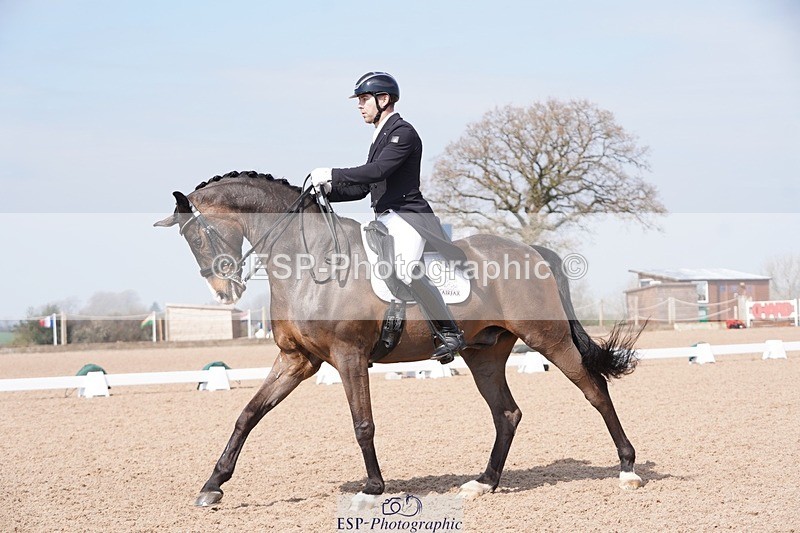 250404-121112-05601 - 032-Darren.Hicks-Sir.Robinson