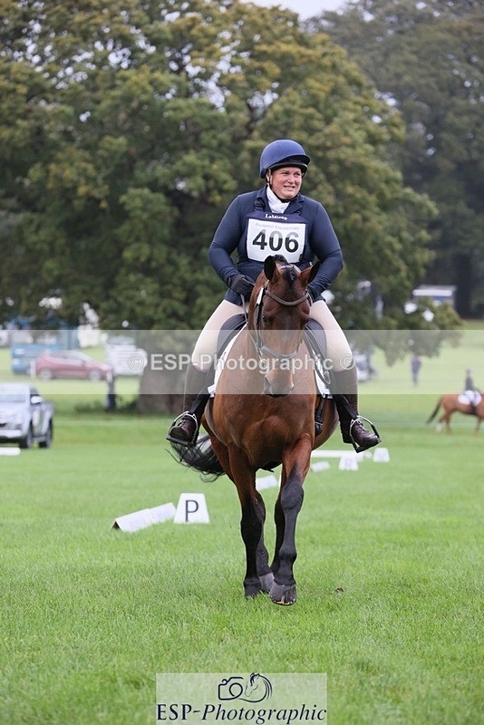 231019-093100-01467 - 406-BALLYCREEN.MILADY-Georgina.Brown-DR