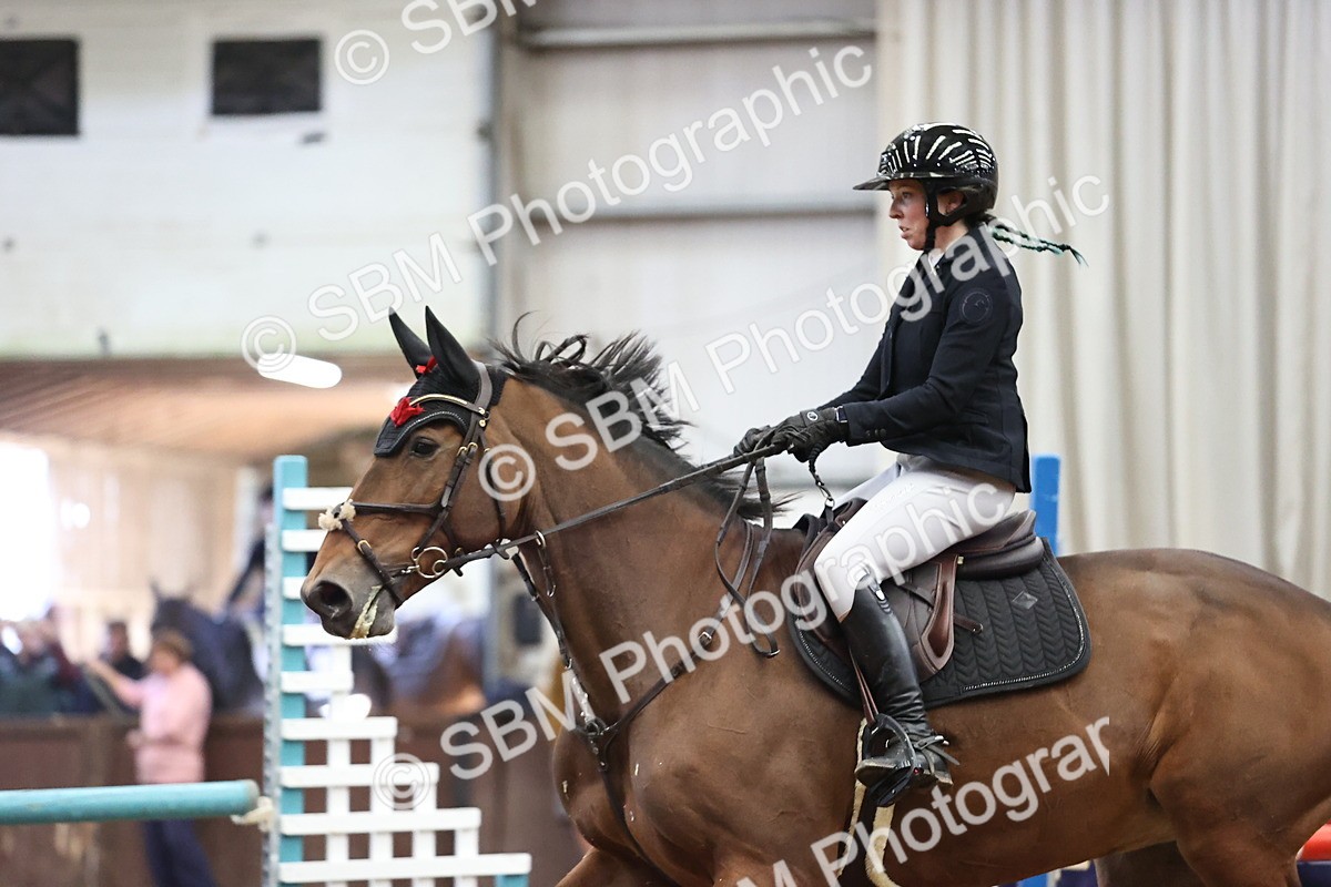 SBM_003416 - Class 11 - Senior Newcomers 1.10m