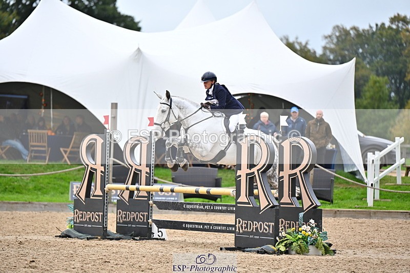 251026A-144018-25206 - F-401-Helen.Hickson