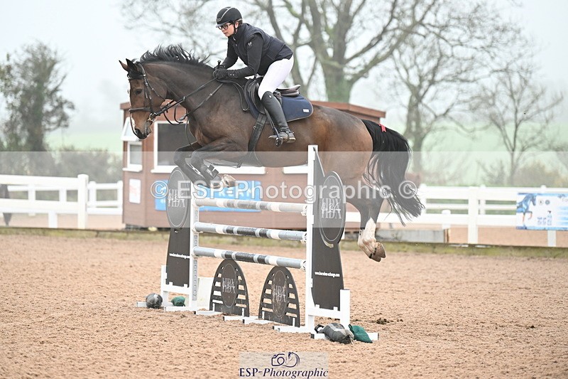 241102A-124428-04625 - SAT Cls 15 Foxhunter and 1.20m Open