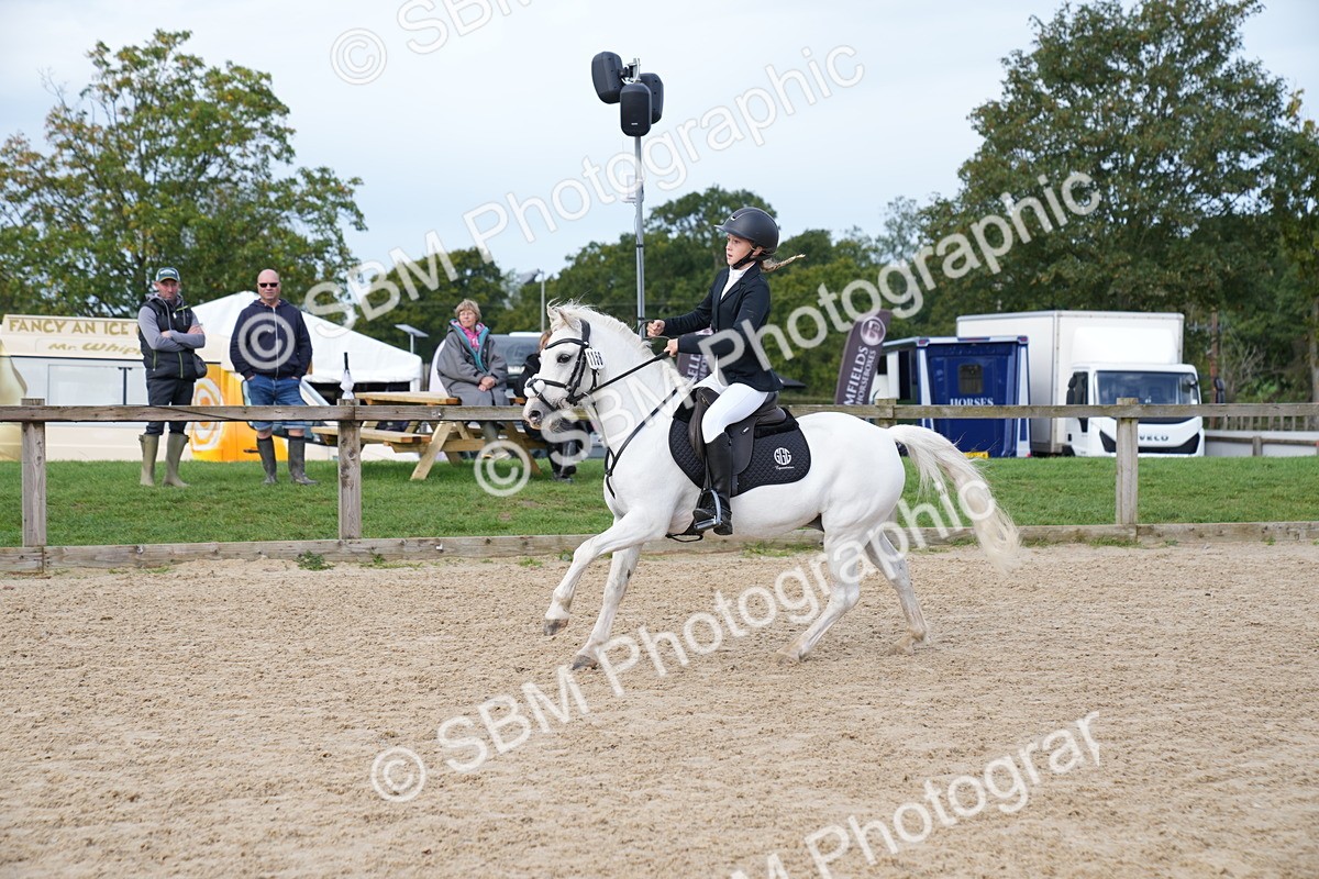 SBM_02490 - J55 - Clear Round 60cm