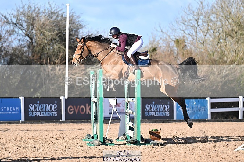 260107-125223-00332 - Cls 5+6 Foxhunter and 1.30m
