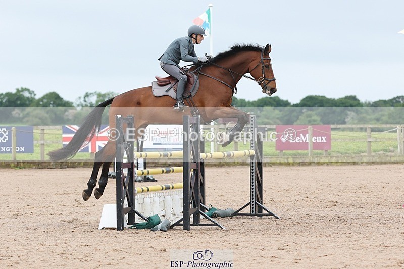 250524-092905-03808 - Cls 13  A&B 1.05m & 1.10m open