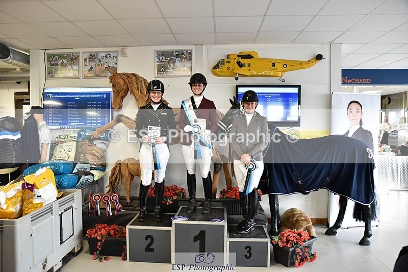 250215-153804-04505 - Medium Gold Presentations