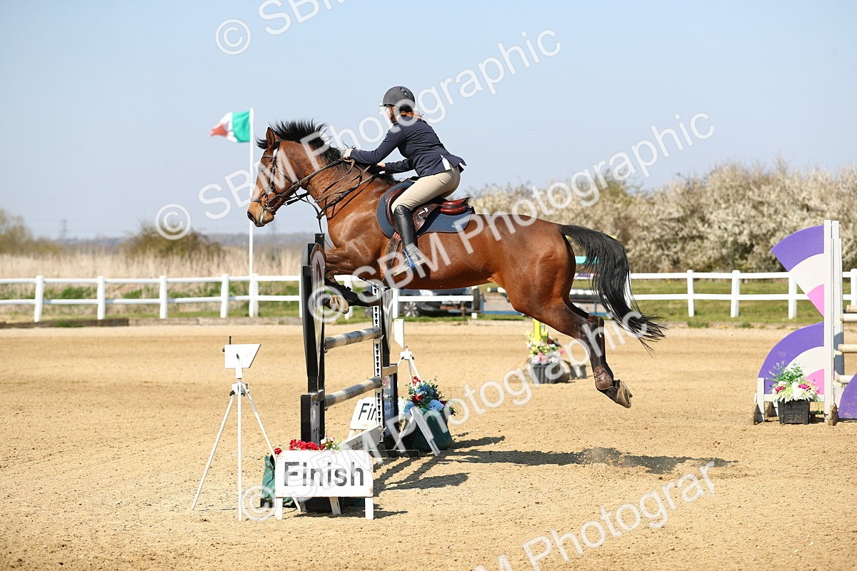 SBM_000951 - Class 4 - Senior Newcomers - 1.10m