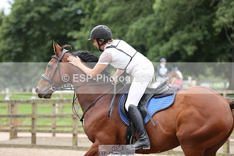 240803-122805-04946 - 201-Susan-Joy_Keeping-LANHYDROCK_DOWNS_REVENGE