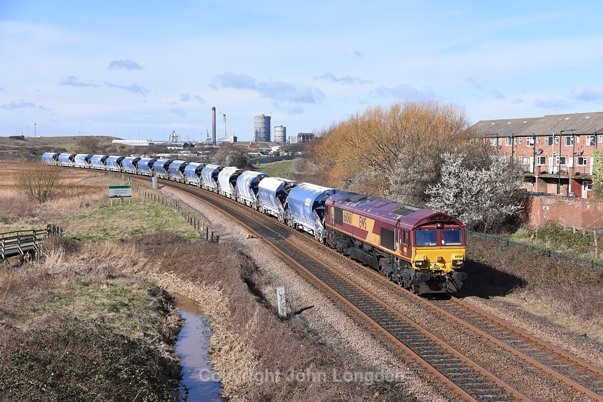 JL - 14.3.23 66068 6F23 Tees Dock - Boulby, Coatham Marshes - Teesside (west to east)