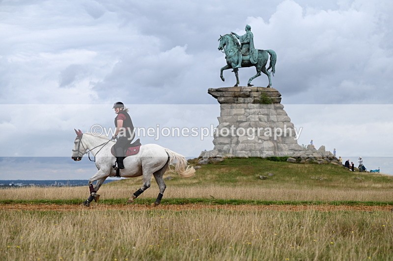 DSC_5080 - Time at Statue 11:10 to 11:42