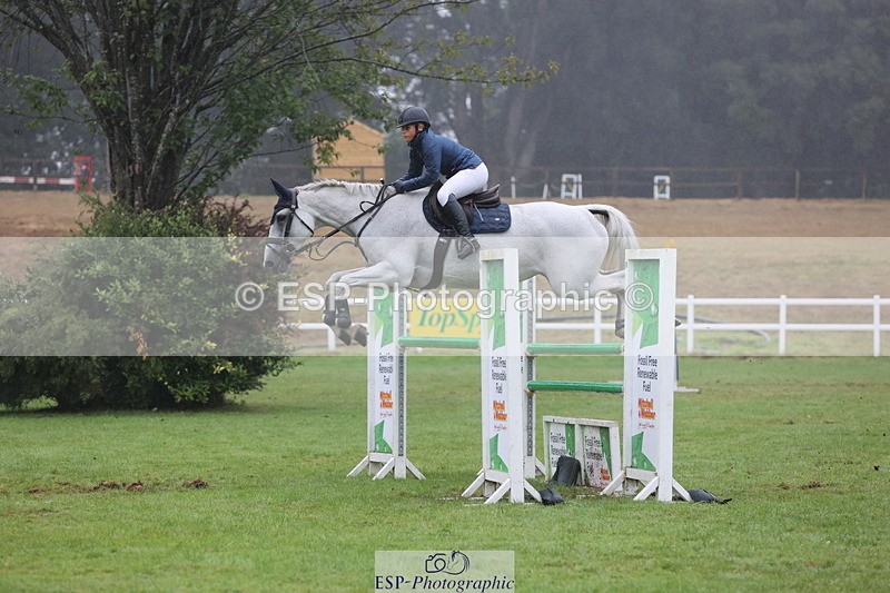 250830A-164245-07593 - Cls 17 Snr Foxhunter