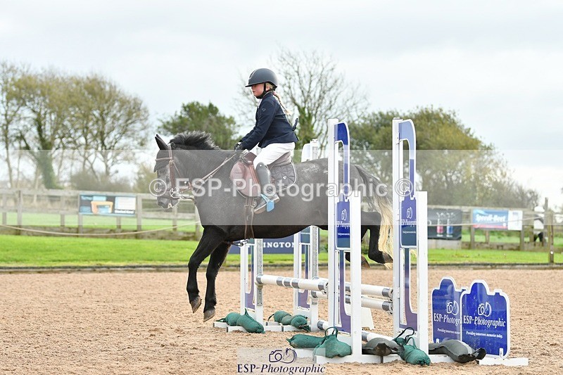 251026-101202-02050 - Cls 18+19+20 50cm Clear Round and 60cm Club and Schools