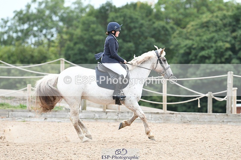 250807-105953-00387 - 90cm Round 1