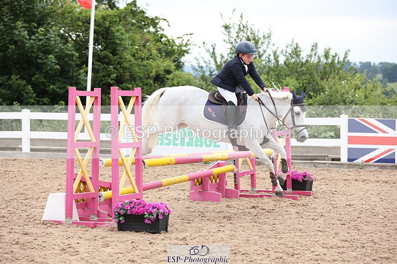 240630A-175812-16240 - Cls 28 Stepping Stones 128cm + 138cm