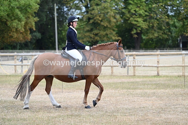 WJ7_1093 - Class 8 Ridden Veterans