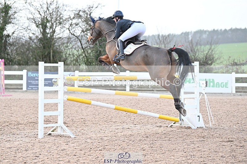 231208A-150642-01258 - Cls 7 National 1.30m & 1.40m