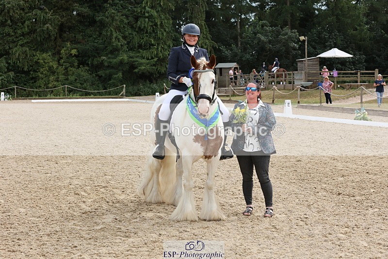 250718A-162833-02833 - Fri Presentations