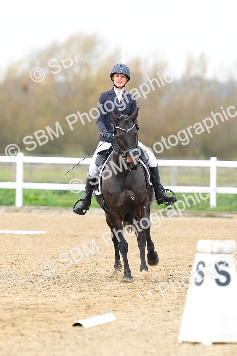 SBM_004060 - Class 9-8-11 - Elementary 1-Novice 4-Elementary 4