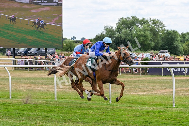 220726-Race 1-Missouri Waltz-8757 - Race 1 14.07pm Download The Raceday Ready App Restricted Maiden Stakes