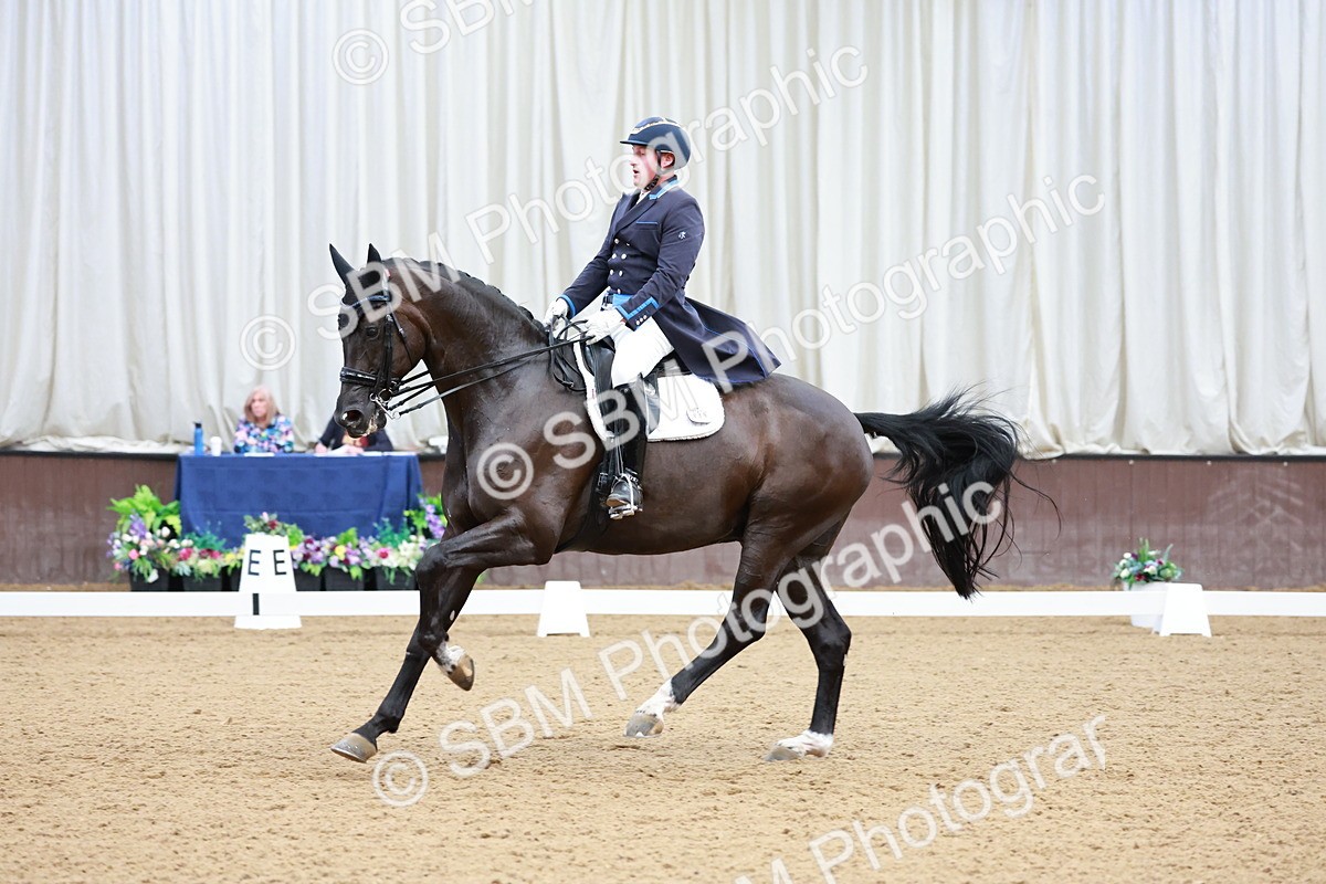 SBM_015957 - Class 5 - FEI INT II - 15.48-17.00