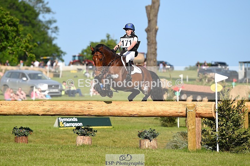 230527-180824-13735 - 171-SLANEYSIDE_COOLEY-Lara_Chapple-XC