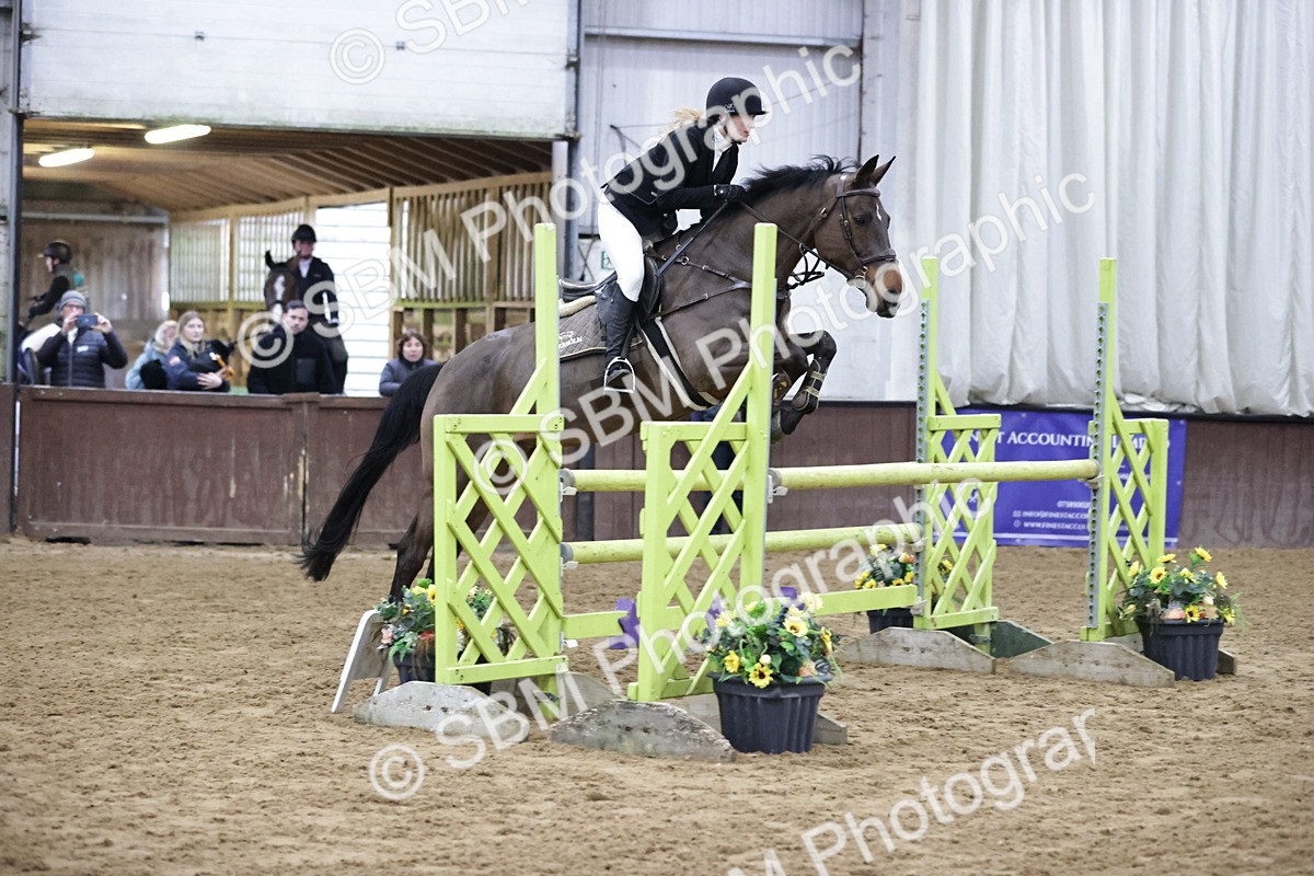 SBM_000589 - Class 3 - Nupafeed Supplements Senior Discovery/ 1m Open