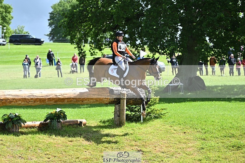 240526-111512-20439 - 450-CEDARMOUNT_CAVALIER-Grace_Cooper