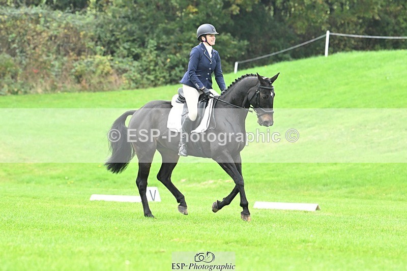 241024-145410-04637 - 421-Marie.Webber-BENNY'S.DOUBLE.DIAMOND