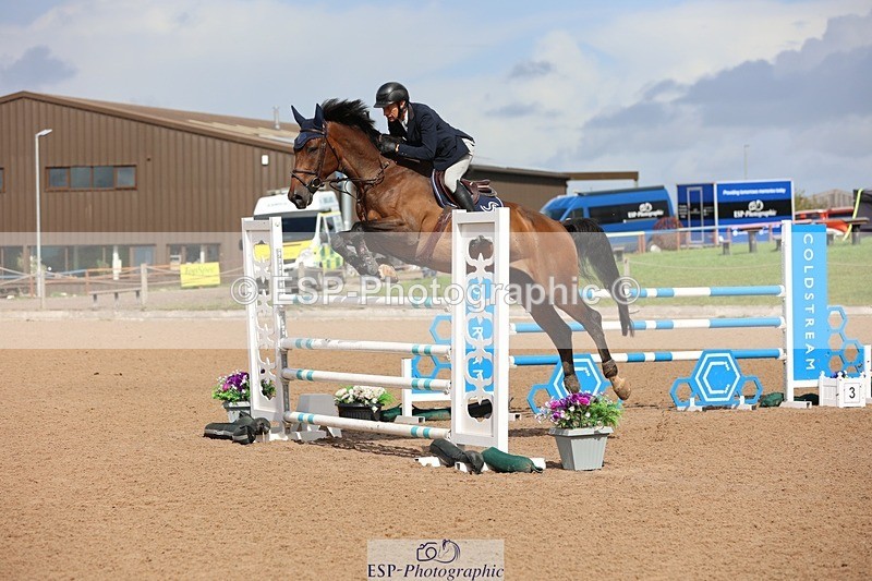 250911-120723-01337 - Cls 3 Snr Foxhunter